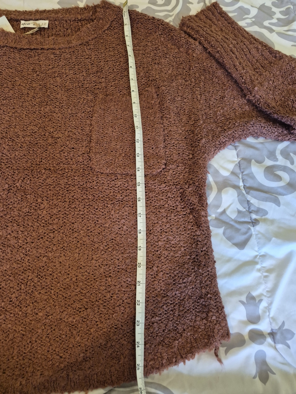 Women's Rust Textured Crewneck Sweater with Pocket - Picture 10 of 11
